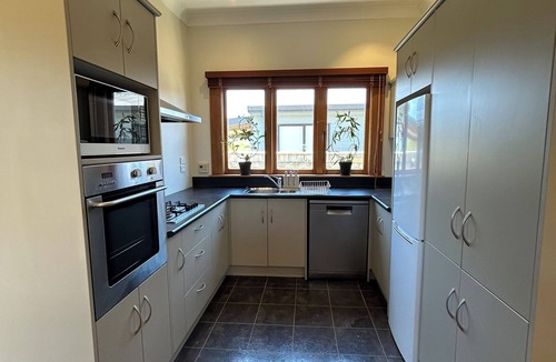 Featherston House | Classic, Comfy and Cosy 1922 Bungalow, with modern comforts, in Featherston.