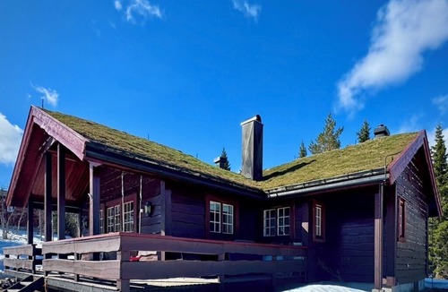 Mælem Cabin | Classic mountain cabin with ski in-out Fageråsen Trysil