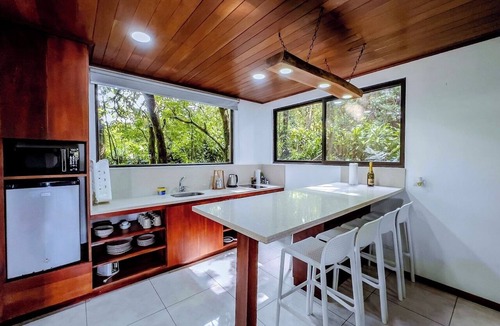 Quebrada Grande Apartment | Cloud Forest Garden Apartment Welcome Wine, Trails & Local Tips