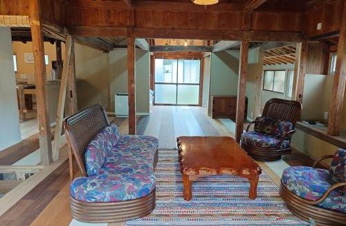 Oshima-gun Yamato-son House | Cloud House Amami