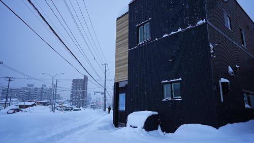 Higashi Villa | Cloud House Sapporo Higashikuyakushomae