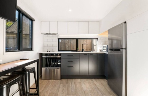 Mount Maunganui House | Coastal Tiny House Mount Maunganui