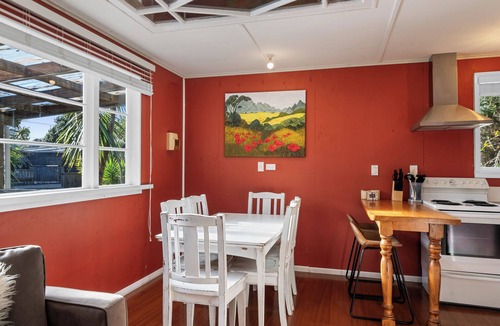 Waitarere Beach House | CocoLoco - Waitarere Beach Holiday Home