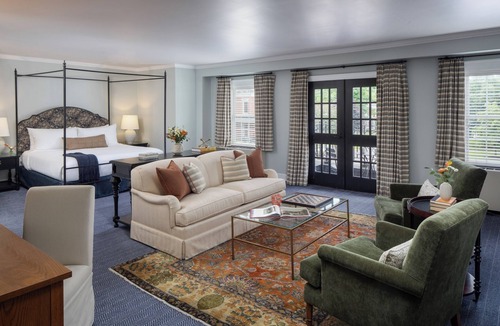 Hamilton Hotel | Colgate Inn