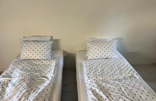 Eslov Apartment | Comfortable accommodation in nearby Eslöv station