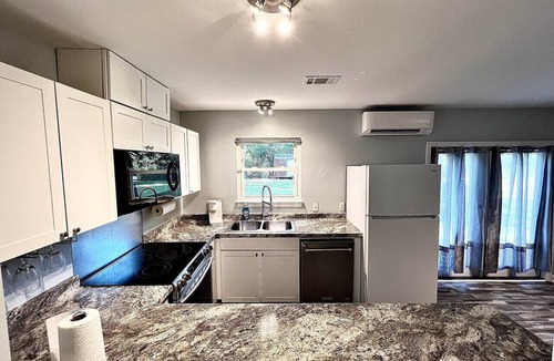Burton House | Comfortable Open Space. Pets are allowed