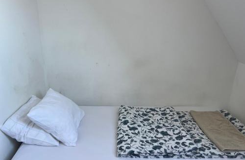 Oster Bed & Breakfast | Comfortable room in Malmö- Husievägen 100