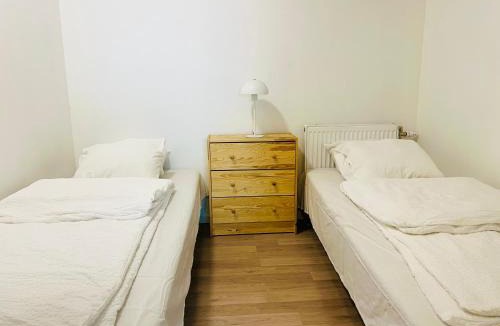 Oster Bed & Breakfast | Comfortable room in Malmö- Husievägen 100