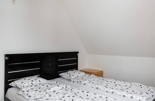 Oster House | Comfortable room with beautiful nature in Malmo