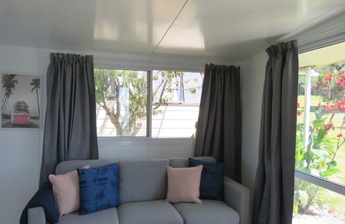 Mangonui House | Coopers Haven Beachfront Caravan