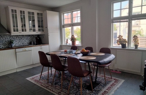 Nyatorp-Gustavsfalt Apartment | Cozy accommodation 600 meters from the center of Halmstad. View towards the water.
