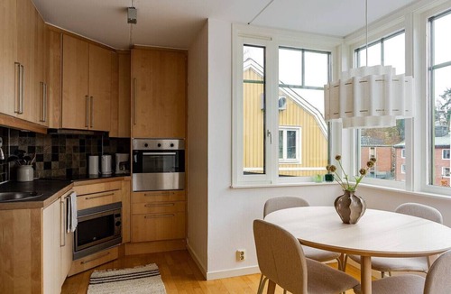 Lidingo Apartment | Cozy & Bright Studio Apartment in Lidingö