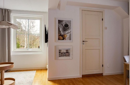 Lidingo Apartment | Cozy & Bright Studio Apartment in Lidingö