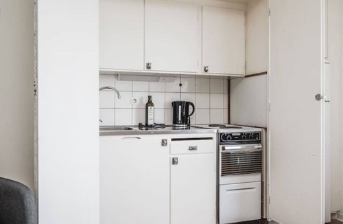 Horndal Apartment | Cozy & Bright Studio in Peaceful Horndal