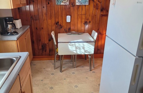 Ogunquit Cabin | Cozy Cottage At Footbridge Beach - Great Fall and Spring Rates