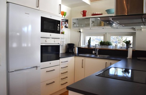 Solvesborg House | Cozy home in Sölvesborg with house sea view