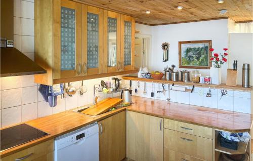 Mauritsberg House | Cozy Home In Vikbolandet With Sauna