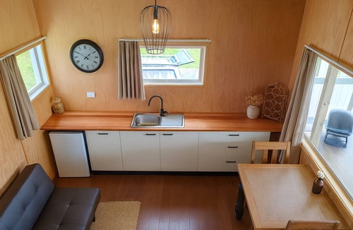Far North District Cabin | Cozy Tiny-Cabin Retreat (Nature Escape)