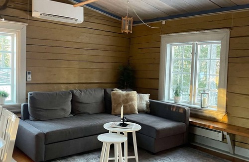 Bollnas Cabin | Cozy winter cottage close to nature, quiet and comfortable, the stars are looking out