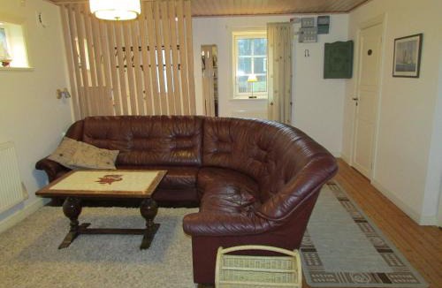 Angelholm Cabin | DeLay's Guest House