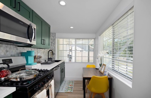 North Central House | ★DIVINE 1B1B 5mins. DRIVE TO ROSE BOWL STADIUM★