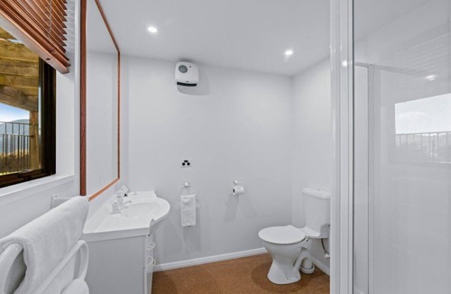 Wanaka Apartment | Dublin Downs Summary: