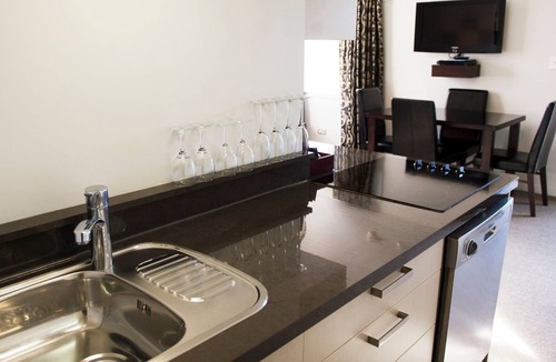 Dunedin City Centre Hotel | Dunedin Palms Motel