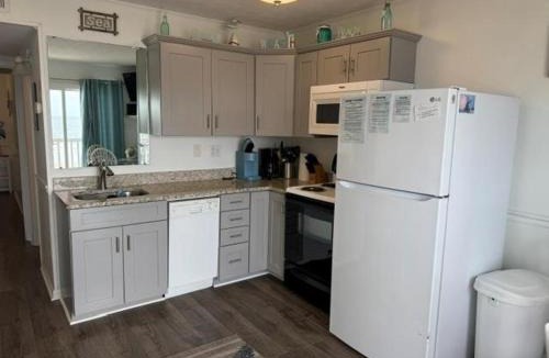 Garden City Apartment | Duneside III 206 Condo