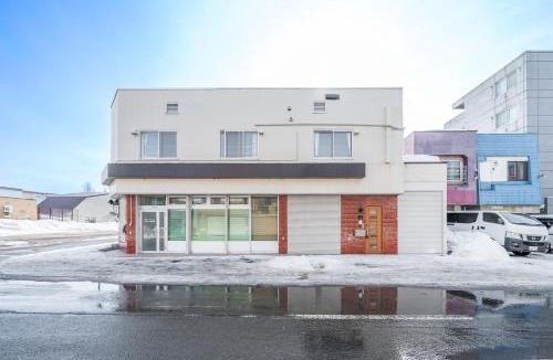 Shiroishi Apartment | E-us Sakaedori House
