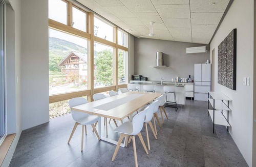 Hokujo Ski Chalet | Echo Rocks