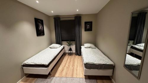 Oster Apartment | Elegant Villa Lägenhet