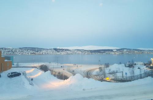 Tromso Apartment | Evjen H0101