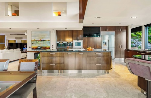 Ngaio Bay Cabin | Exclusive Jacuzzi Suite - Ocean Views
