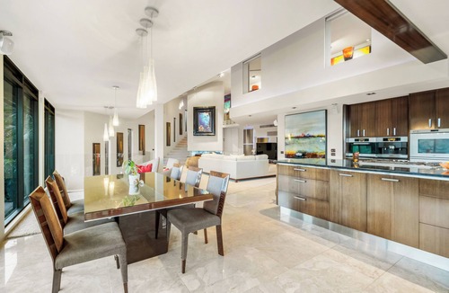 Ngaio Bay Cabin | Exclusive Jacuzzi Suite - Ocean Views