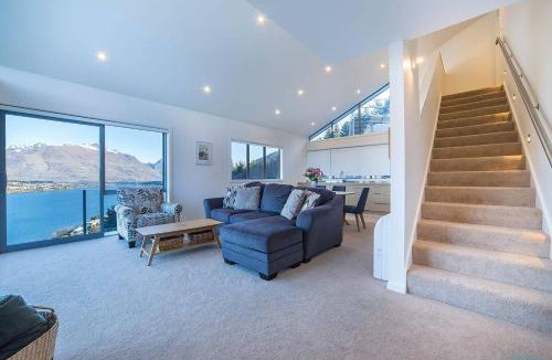 Frankton Apartment | Executive Living in Bluewater - 3 Bedroom Apartment