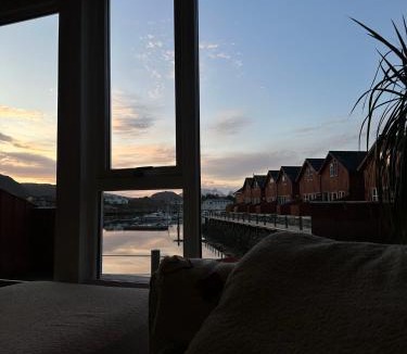 Ballstad House | Fab scenery