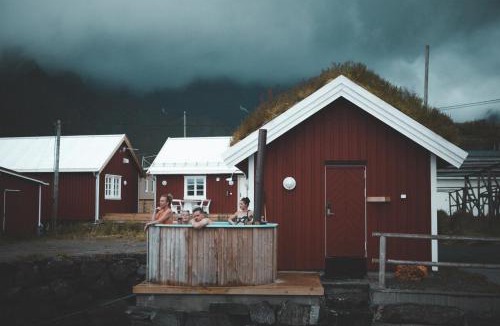 Ballstad House | Fab scenery