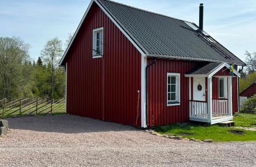 Ulricehamn House | Farm Stay Between Forests and Meadows