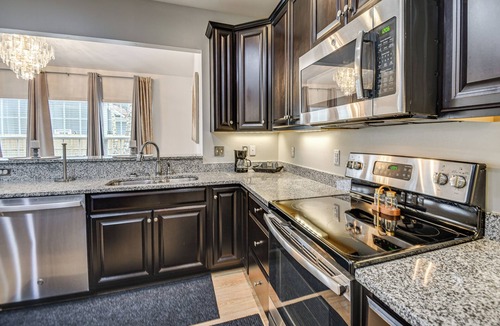 Chesapeake House | Fenced Yard & Patio! 2,400-Sq-Ft Chesapeake Home