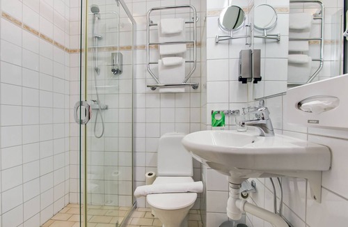 Bromma Hotel | First Hotel Brommaplan