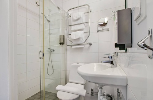Bromma Hotel | First Hotel Brommaplan