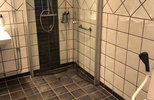 Fladie Hotel | Flädie Mat & Vingård