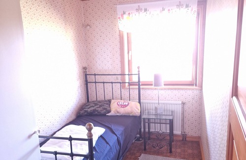 Borlange Villa | Forget everyday worries in this peaceful accommodation in a rural location: Timmerhuset.