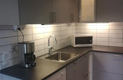Bastad Apartment | Fräsch marklägenhet strax utanför Torekov!