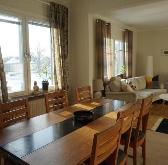 Hastveda Apartment | Friluftens våning