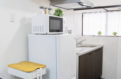 Nishinari House | Full Renovation/tamade Station 4 Min/2ldk/max 8 Persons