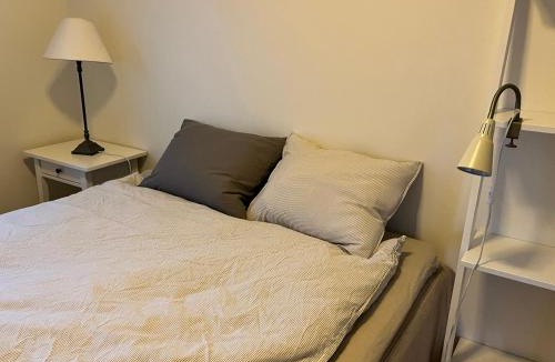 Ambjorby Bed & Breakfast | Gård Mörbacka Bed & Breakfast