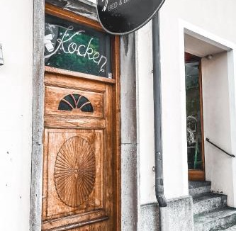 Simrishamn Bed & Breakfast | Gårdens & Apotekarns