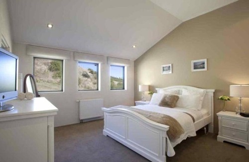 Gibbston Bed & Breakfast | Gibbston House