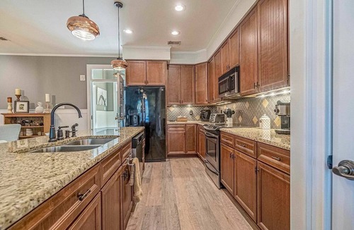 Murrells Inlet Condo | Golf Haven: Luxe 4-Bed Retreat Near Myrtle Beach